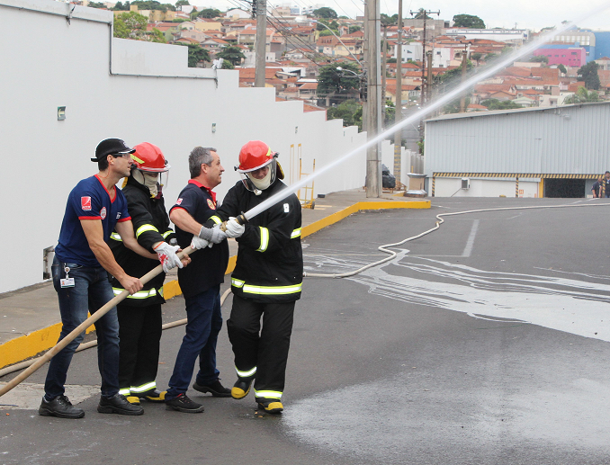 Imagem ilustrativa: Tilibra realiza simulado de emergência com sucesso!