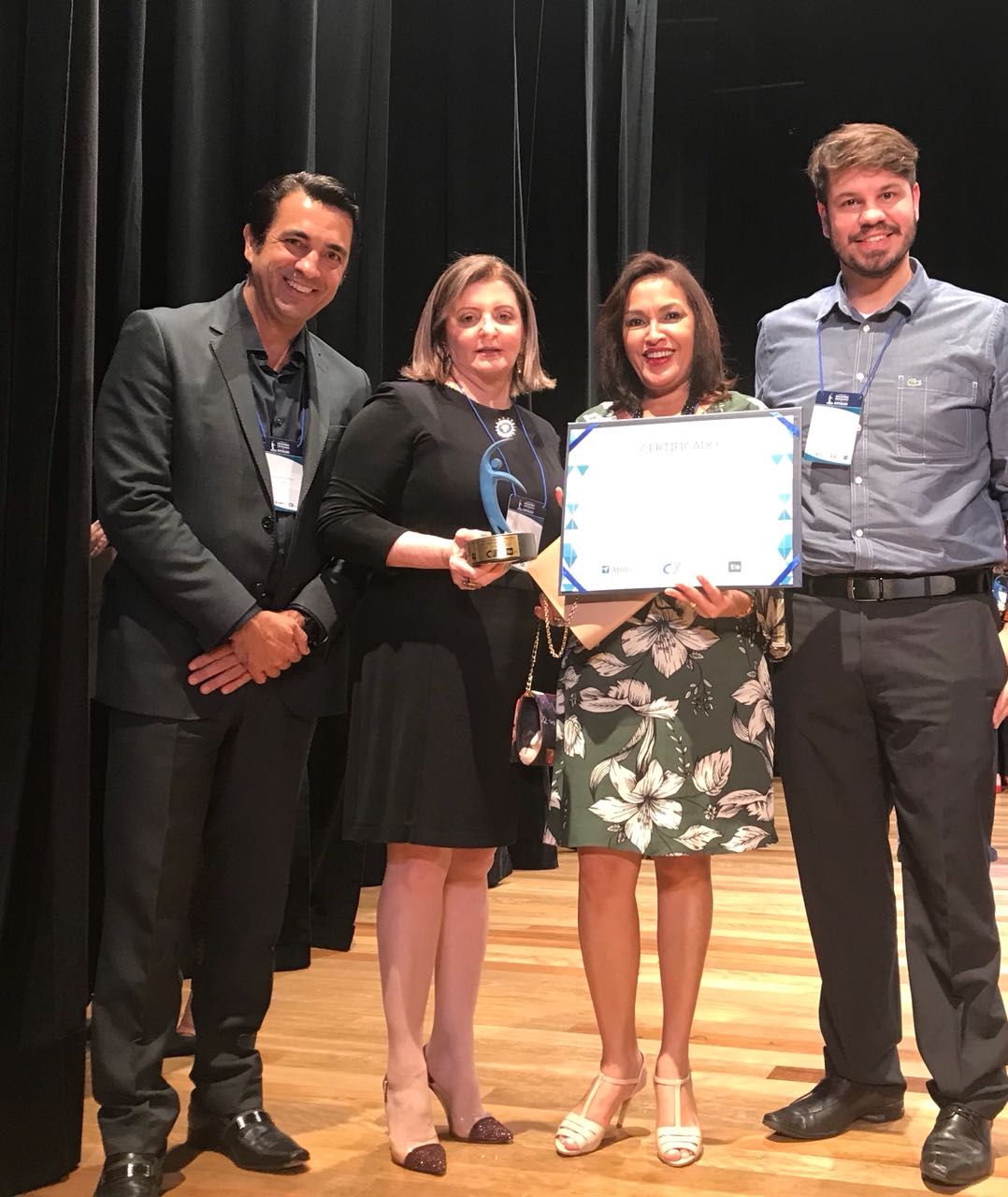 Imagem ilustrativa: Tilibra é eleita como uma das melhores empresas em Programas de Estágio todo o Brasil!