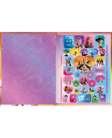imagem de detalhe produto Caderno Brochura Universitário Guerreiras do KPop 80 Folhas