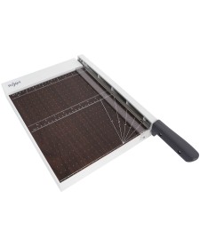 imagem principal do produto Guilhotina de Mesa 8 Folhas A4 Rexel Base 30x25cm ClassiCut 1208W