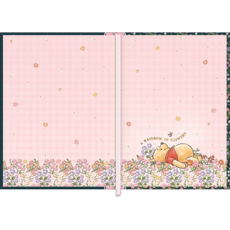Foto ilustrativa Agenda Costurada Diária 17,6 x 23,9cm Pooh 2027