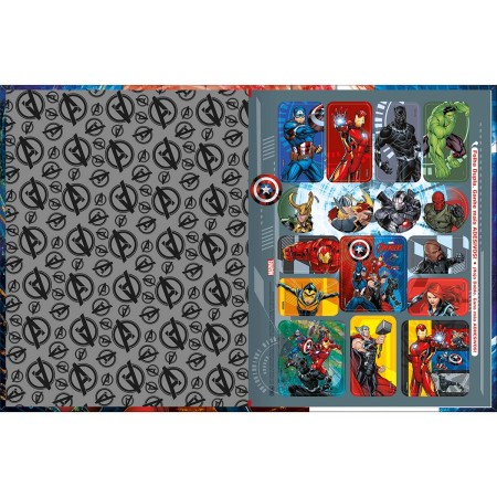 Foto ilustrativa Caderno Brochura Capa Dura Universitário Avengers 80 Folhas
