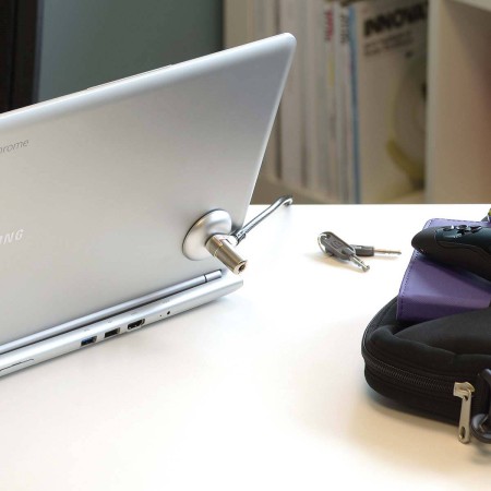 Foto ilustrativa Kit Adaptador Slot de Segurança para Ultrabook