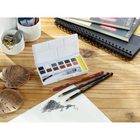 Foto ilustrativa Kit de Aquarela Shade & Tone com 12 Cores de Aquarelas em Pastilha e 3 Lápis