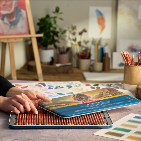 Foto ilustrativa Lápis de Cor Permanente Drawing 72 Cores Estojo Lata