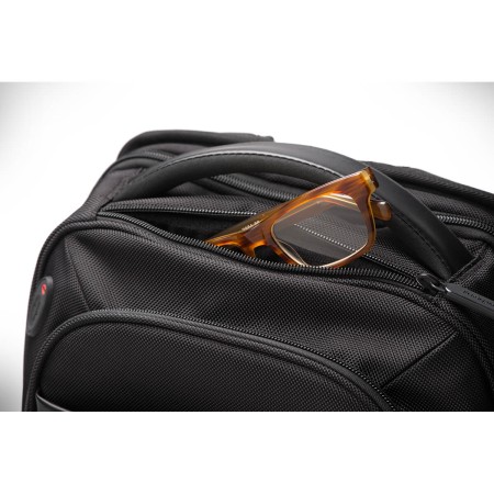 Foto ilustrativa Mochila Contour 2.0 15.6"