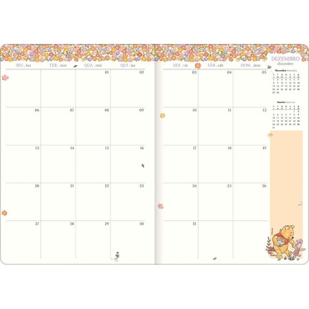 Foto ilustrativa Planner Grampeado 17,8 x 25,4 cm Pooh 90 G 2027