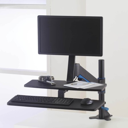 Foto ilustrativa Suporte Ergonômico para 1 Monitor e Estação de Trabalho