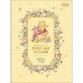 Foto ilustrativa Caderno Brochura Capa Dura Universitário Pooh 80 Folhas