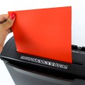 Foto ilustrativa Fragmentadora de papel Tilibra 5 Folhas - Momentum S202 220V