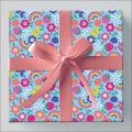 Foto ilustrativa Papel de Presente - Caixa Infantil Com 150 Rolos